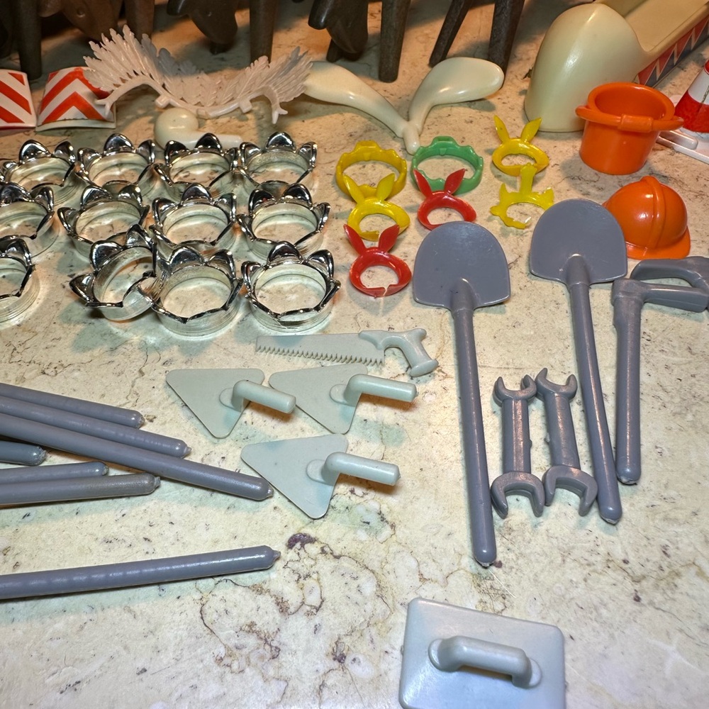 Vintage Playmobil Geobra figures - Picture 10 of 16
